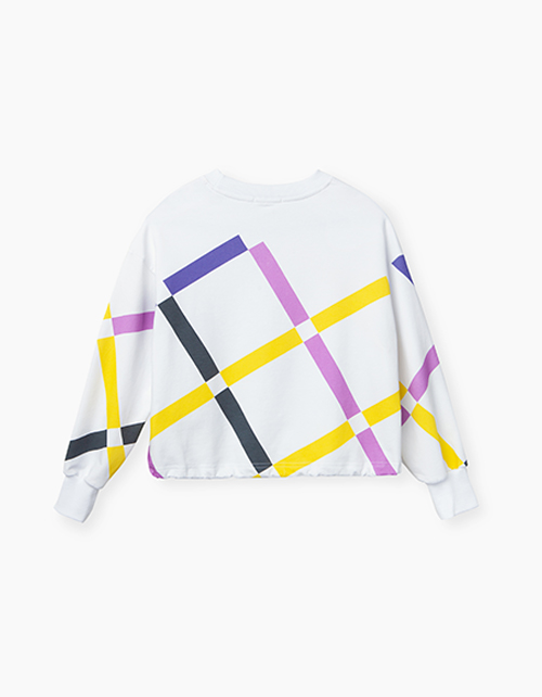 Купить белый укороченный объемный джемпер бренда BellBimbo