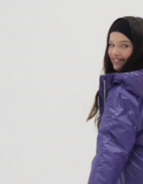 Купить фиолетовую демисезонную куртку с капюшоном