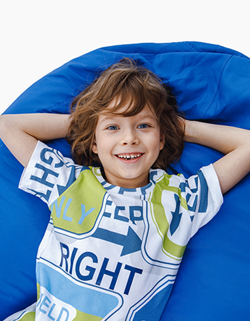 Яркая футболка с принтами для мальчика Купить яркую футболку с принтами для мальчика