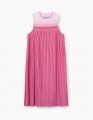 Купить темно-розовое платье-сарафан с завышенной линией талии