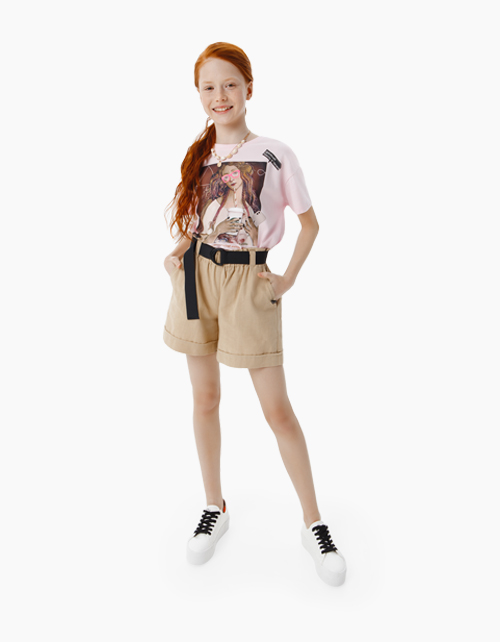 Купить объемные бежевые шорты для девочки