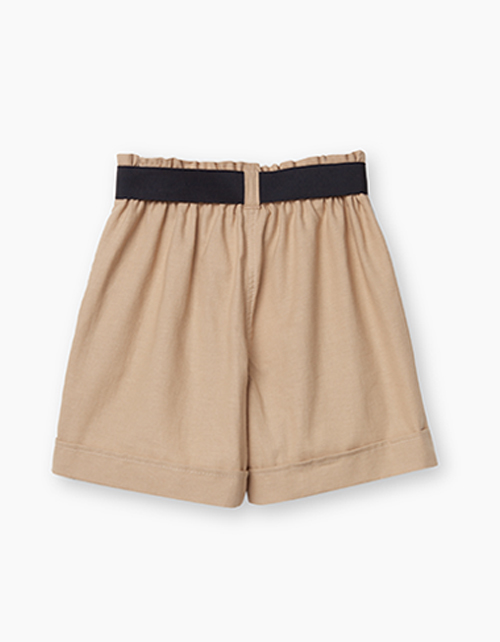 Купить объемные бежевые шорты для девочки