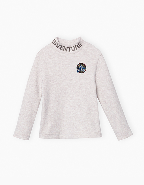 Светло-бежевый гольф для мальчика