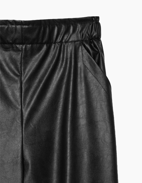 Брюки-каррот из экокожи для девочки