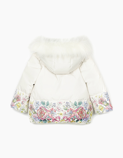 Молочная зимняя куртка для девочки