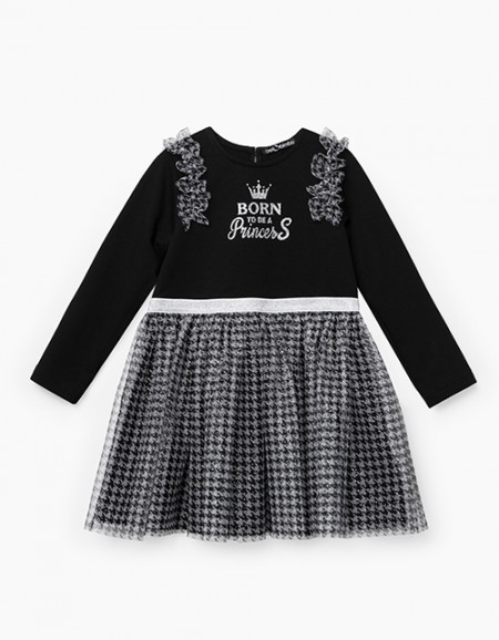 Черное нарядное платье с длинным рукавом