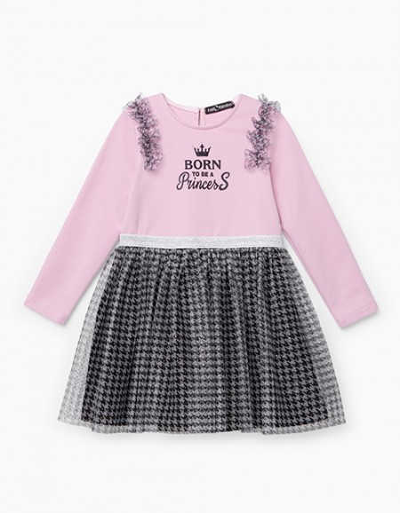 Светло-розовое нарядное платье с длинным рукавом