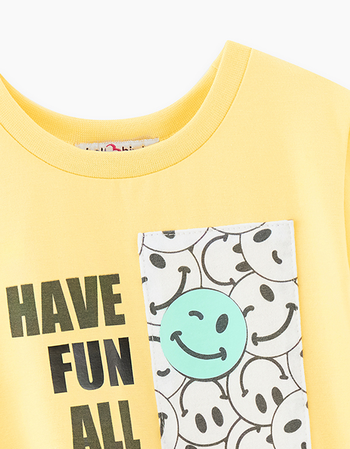 Светло-желтая футболка для мальчика