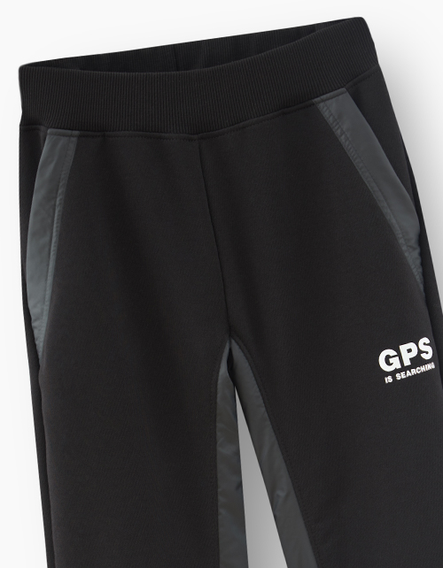 Черные брюки-джоггеры для мальчика