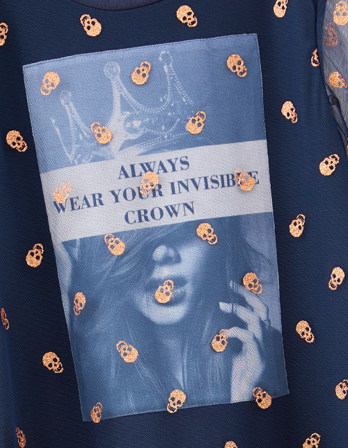 Стильное платье в оттенке темный ирис Стильное платье в оттенке темный ирис