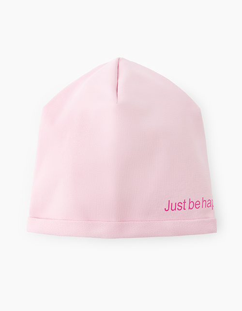 Светло-розовая шапка для девочки