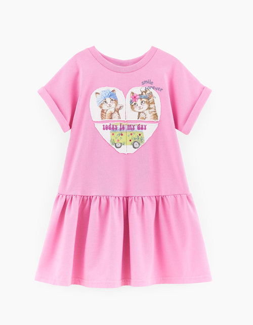 Розовое платье А-силуэта