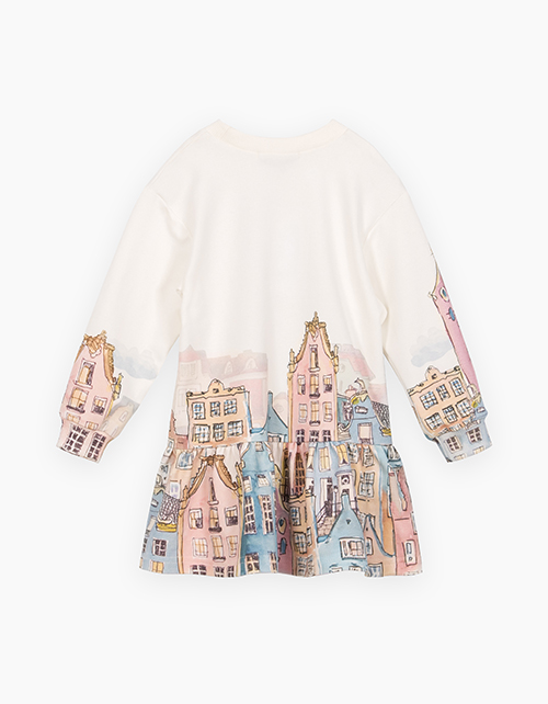 Платье с длинным рукавом