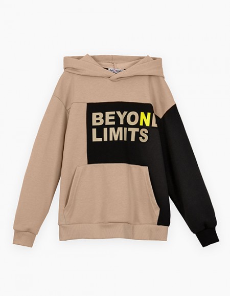 Худи бежевого оттенка для мальчика Худи бежевого оттенка для мальчика