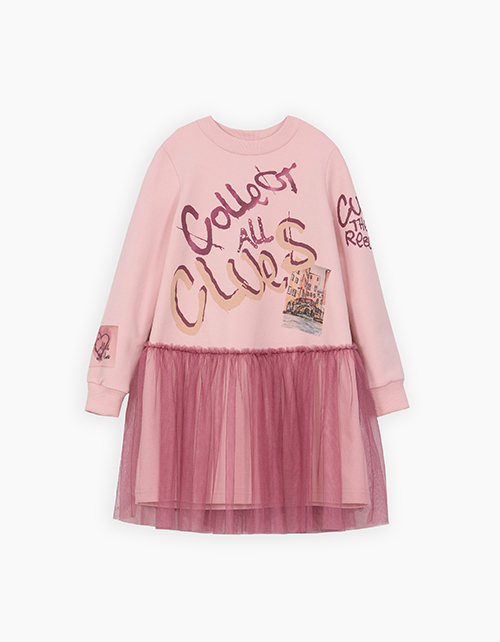 Платье с эффектом многослойности Платье с эффектом многослойности