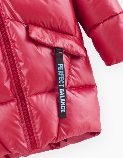 Зимняя куртка на синтепухе для девочки