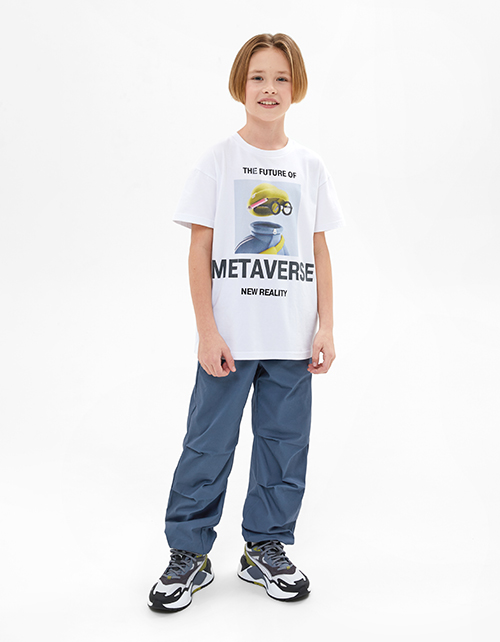 Дизайнерская белая футболка для мальчика