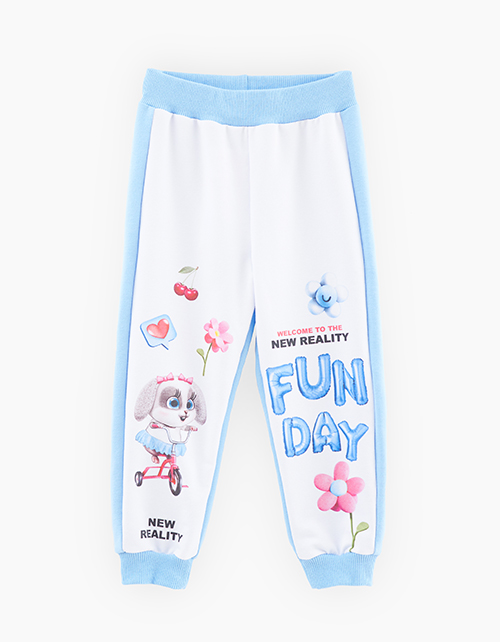 Комфортные брюки-джоггеры для девочки Комфортные брюки-джоггеры для девочки