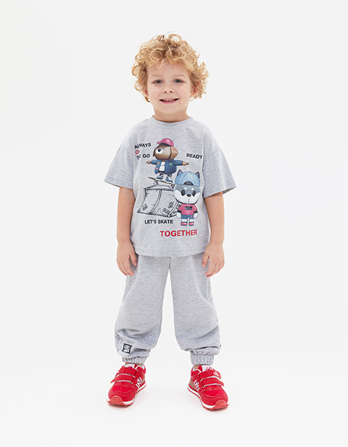 Серая футболка для мальчика