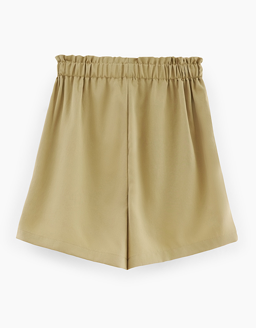 Светло-бежевые шорты для девочки Светло-бежевые шорты для девочки