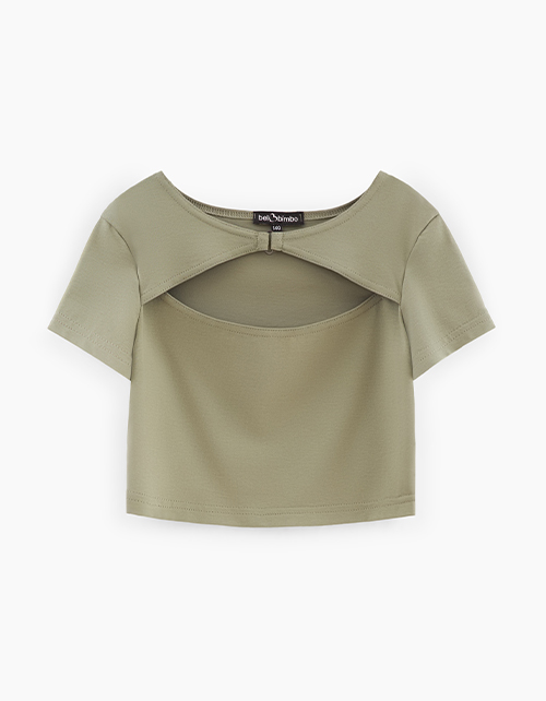 Стильный кроп-топ для девочки Стильный кроп-топ для девочки