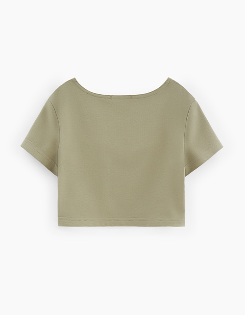 Стильный кроп-топ для девочки Стильный кроп-топ для девочки