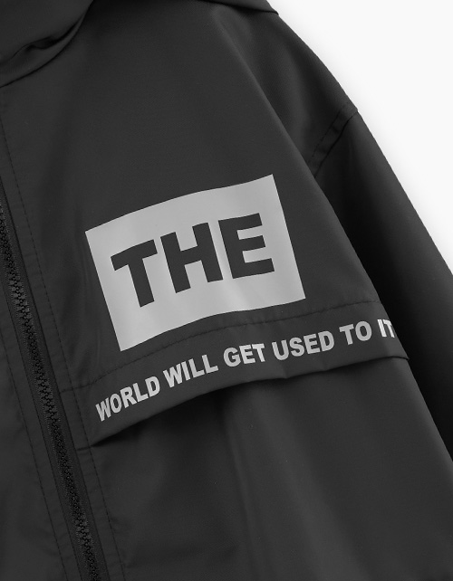 Плащ чёрного цвета для девочки