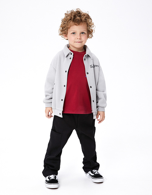 Светло-серый жакет для мальчика Светло-серый жакет для мальчика
