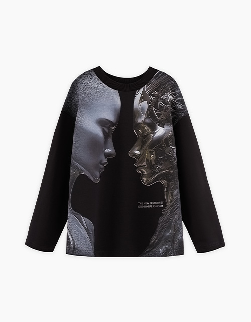 Стильный дизайнерский свитшот для девочки Стильный дизайнерский свитшот для девочки