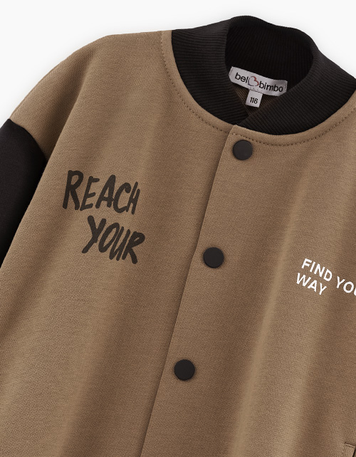 Жакет-бомбер с контрастными рукавами для мальчика Жакет-бомбер с контрастными рукавами для мальчика