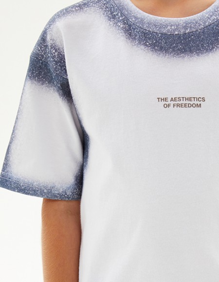 Белая футболка для мальчика Белая футболка для мальчика