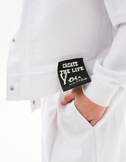 Белый жакет-джуда для девочки