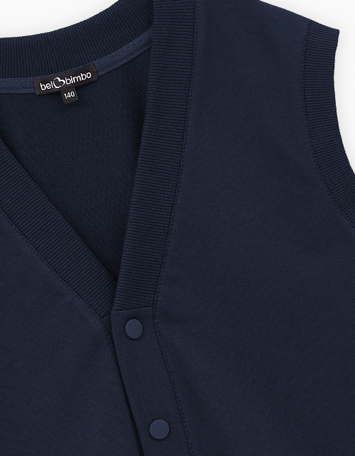 Тёмно-синяя жилетка для мальчика