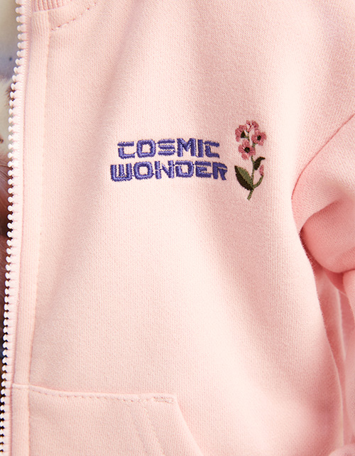 Светло-розовый жакет для девочки Светло-розовый жакет для девочки