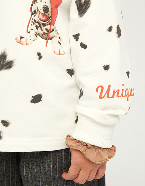 Свитшот оттенка молоко для девочки