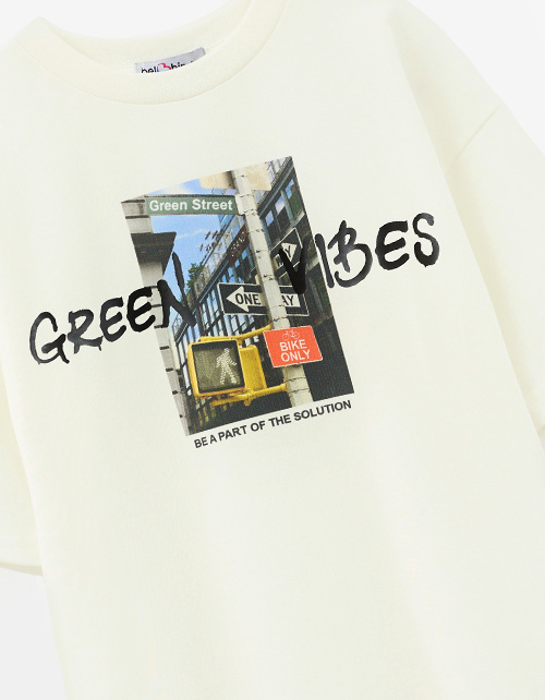 Дизайнерская футболка для мальчика