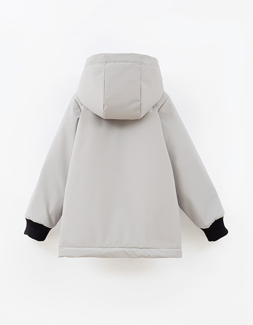 Светло-серая осенняя куртка для мальчика