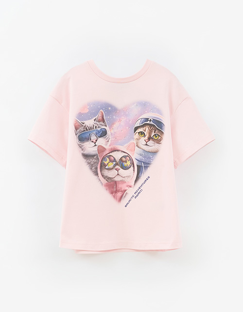 Дизайнерская футболка для девочки