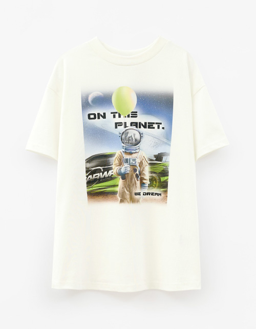 Дизайнерская футболка для девочки