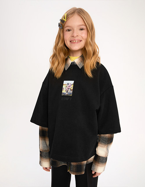 Укороченный свитшот с короткими рукавами для девочки