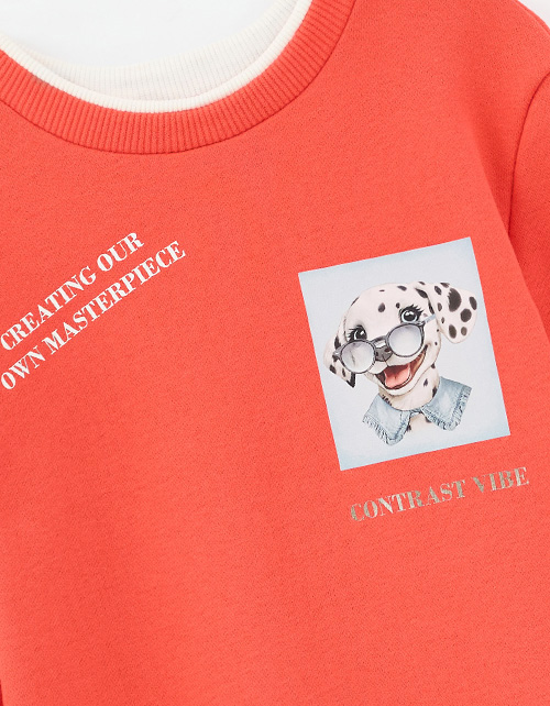 Яркое платье для девочки