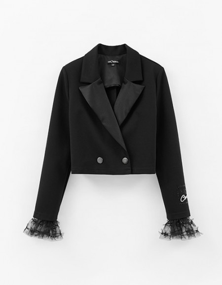 Чёрный жакет для девочки Чёрный жакет для девочки