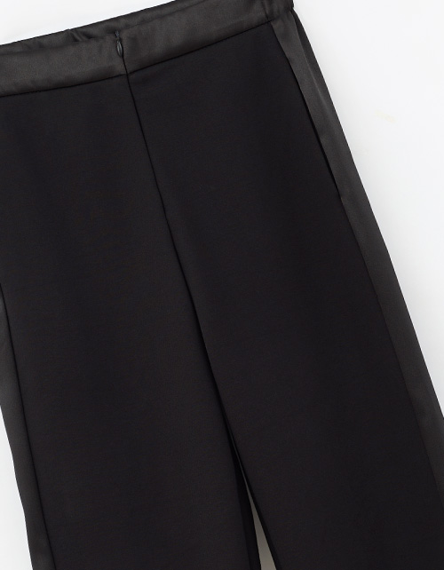 Стильные чёрные брюки для девочки