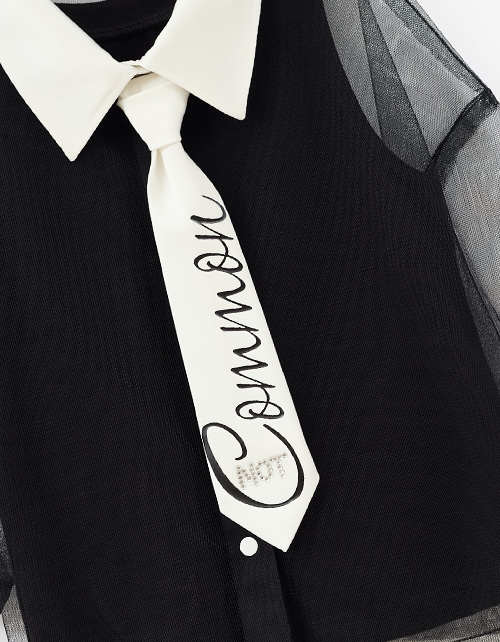 Стильная чёрная блузка для девочки Стильная чёрная блузка для девочки