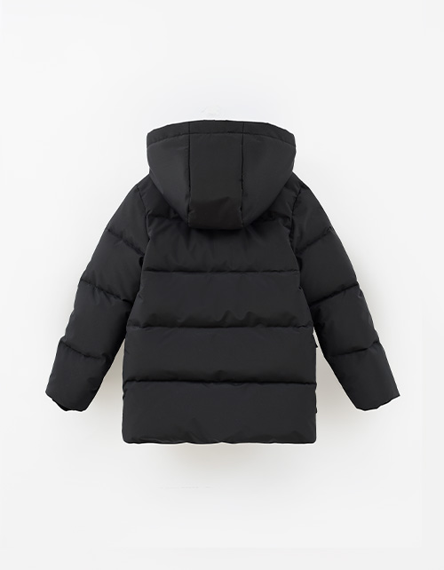 Чёрная зимняя куртка для мальчика