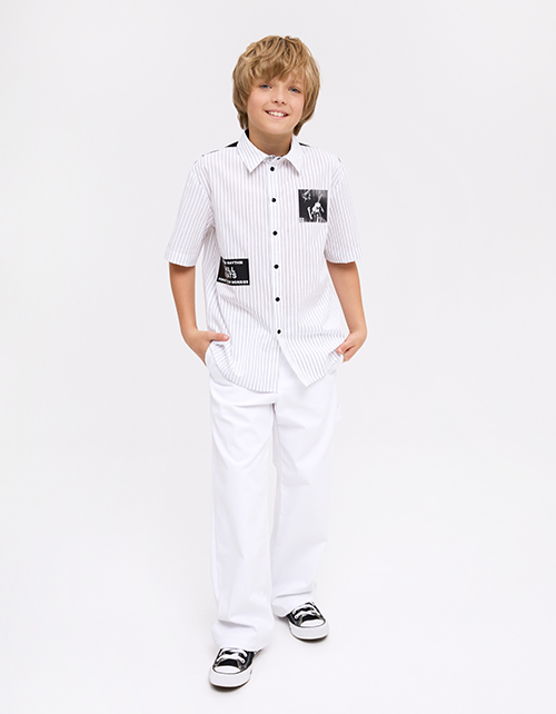 Стильная рубашка в полоску для мальчика Стильная рубашка в полоску для мальчика