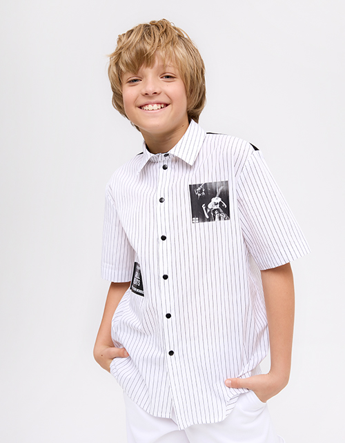Стильная рубашка в полоску для мальчика Стильная рубашка в полоску для мальчика