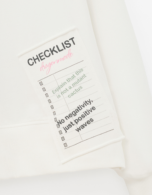 Дизайнерский молочный свитшот для девочки