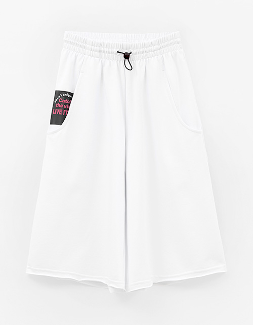 Белые удлинённые бермуды для девочки