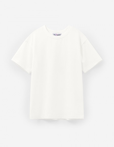 Молочная футболка Молочная футболка